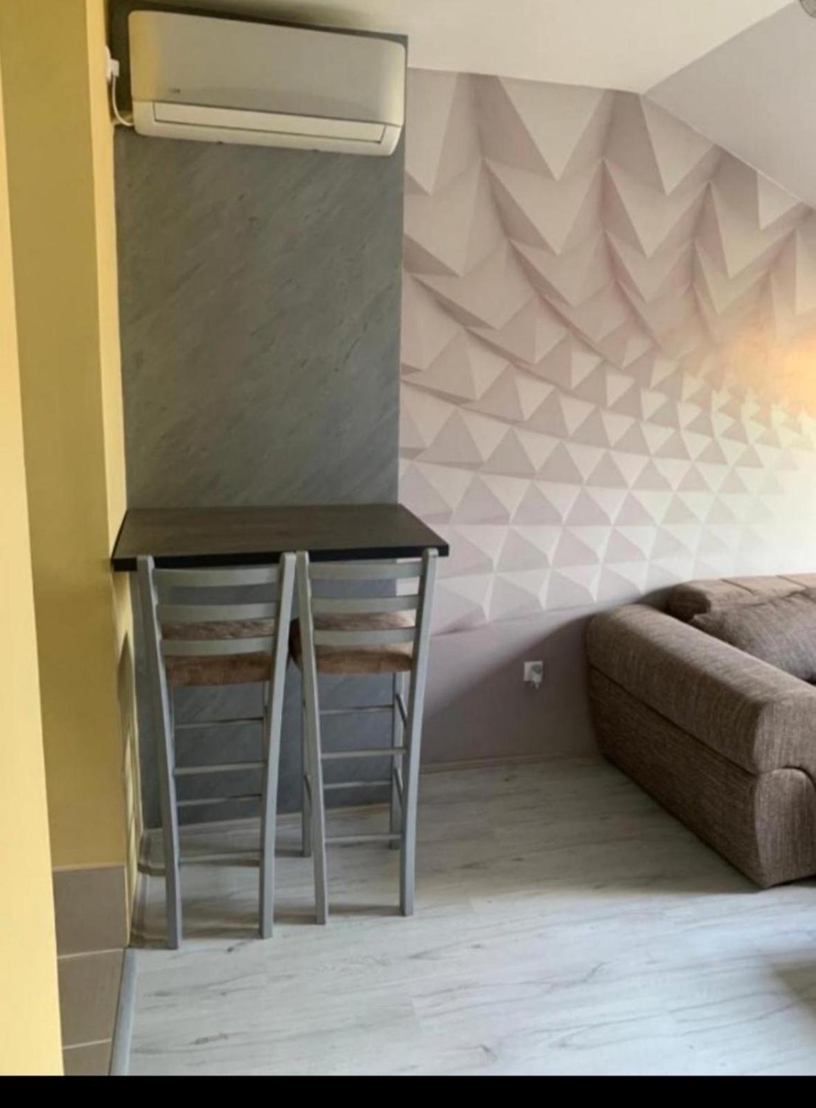 Appartamento Zara Apartman Krusevac - Centar Esterno foto